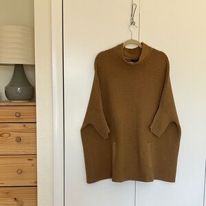 H&M • poncho sweater